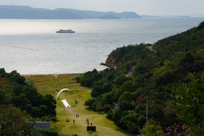naoshima art island museum japan