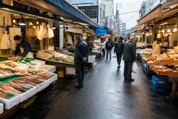 Tsukiji Outer Market seafood stalls in Tokyo